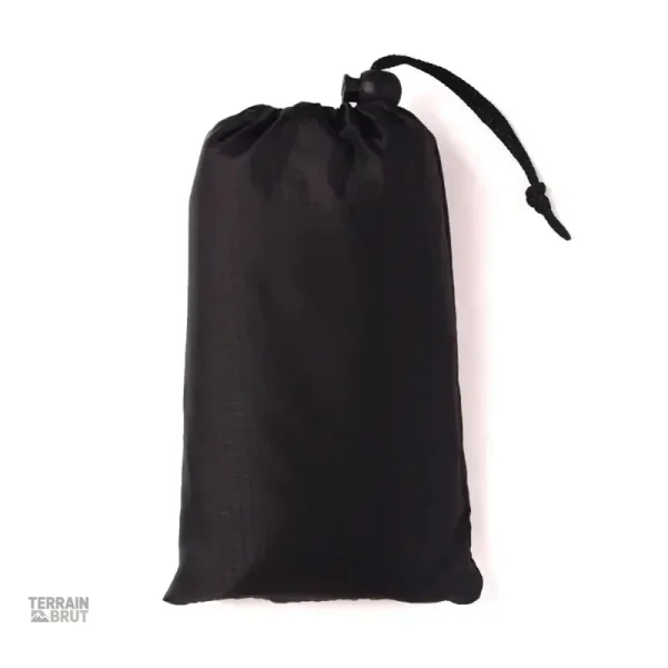 Tarp de survie facile à installer pour abri temporaire