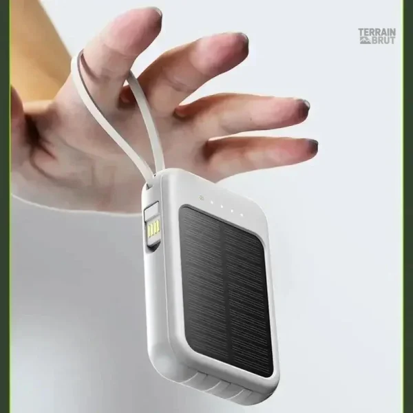 Solution de charge rapide solaire pour aventures en plein air
