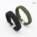 Bracelet paracorde compact pour situations d'urgence
