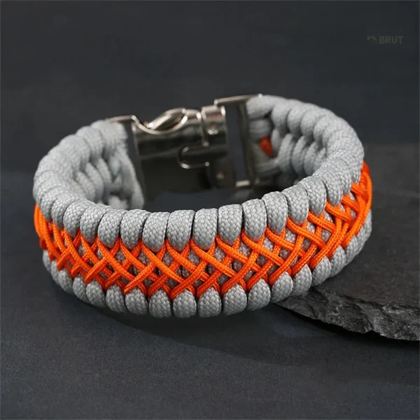 Bracelet résistant pour aventuriers, en paracorde