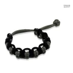 Bracelet utile pour les activités de camping et d'exploration