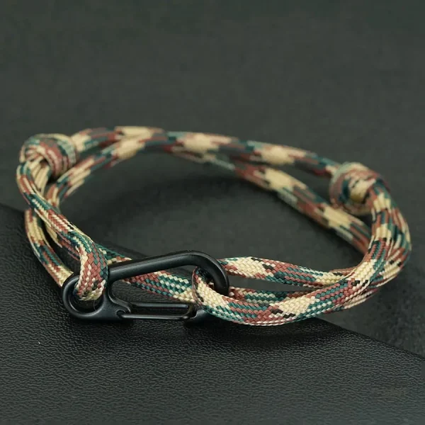 Équipement de survie paracorde pour aventuriers