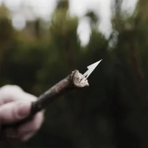 Outil multifonction compact pour camping et randonnée