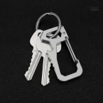 Accessoire EDC en titane : clip, ouvre-bouteille et porte-clés