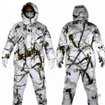 Combinaison thermique avec motif camouflage neige