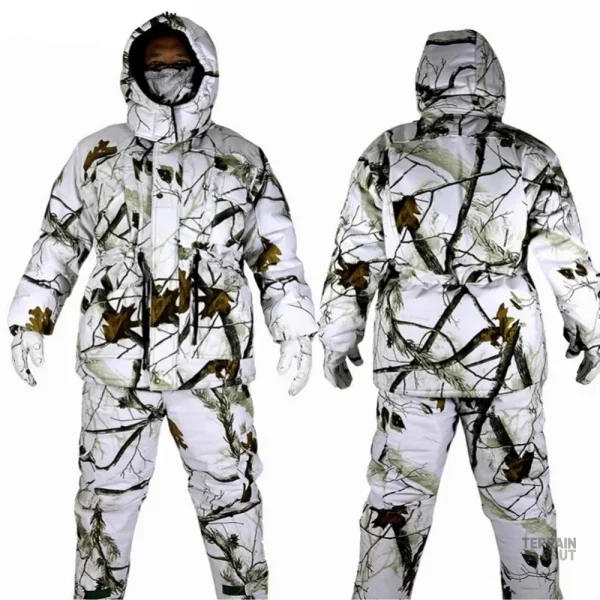 Combinaison thermique avec motif camouflage neige