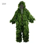 Costume en feuilles pour immersion en nature