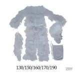 Tenue de chasse camouflage adaptée aux environnements enneigés