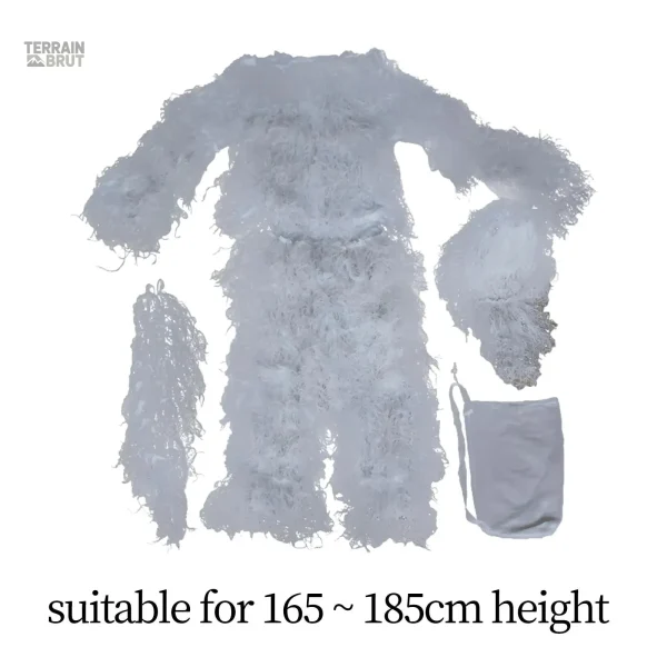 Costume efficace pour la chasse en zones enneigées