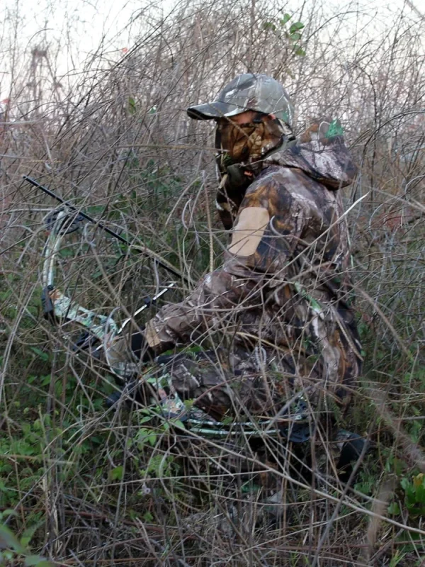 Costume de chasse camouflage à deux pièces