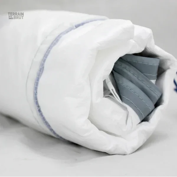 Accessoire de protection pour sac de couchage