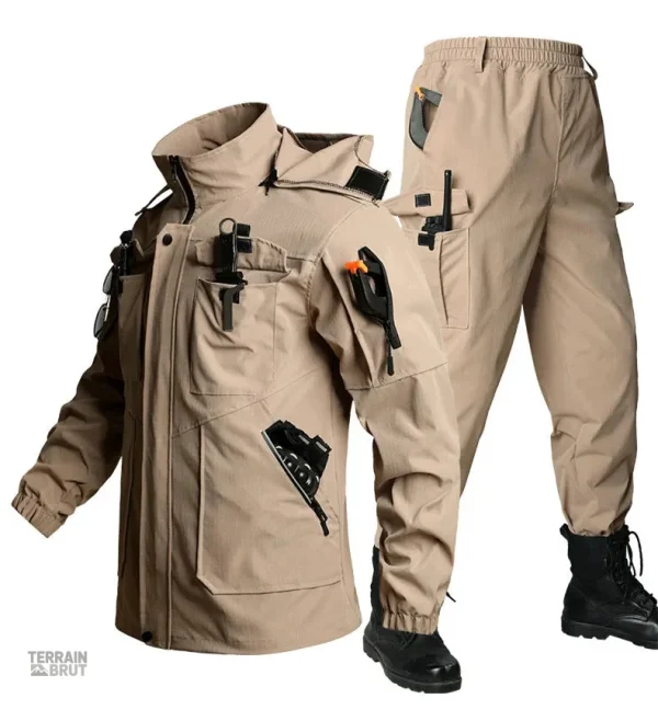 Vêtement de travail camouflage en tissu robuste