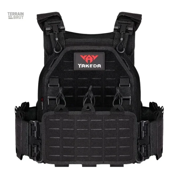 Vêtement tactique camouflage avec fonctionnalités pratiques