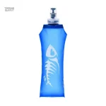 Hydratation facile avec cette gourde pliable 500ML