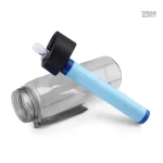 Gourde de survie avec filtre, couleur grise et design compact