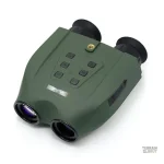 Équipement de survie avec jumelles intégrées pour observation