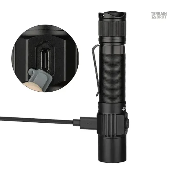 Accessoire essentiel pour les camping et les randonnées nocturnes