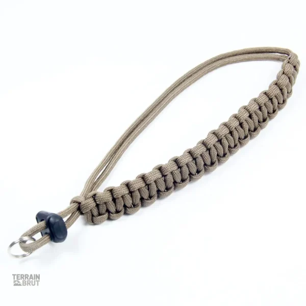 Bracelet résistant en paracorde pour situations d'urgence