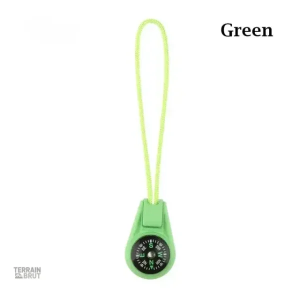 Outil essentiel de survie : mini boussole à emporter partout
