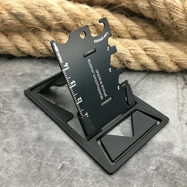 Outil multifonction compact en acier inoxydable pour le camping