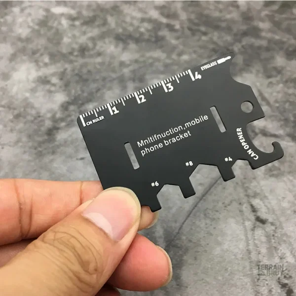 Outil multifonction léger et robuste pour aventuriers en extérieur