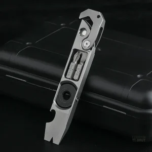 Outil pratique pour les loisirs en plein air en alliage