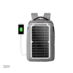 Solution énergétique solaire pour les aventuriers en plein air