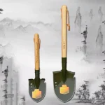 Outil de survie en acier avec poignée en bois