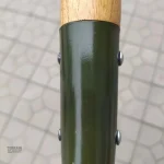 Outil de plein air avec prise en main confortable