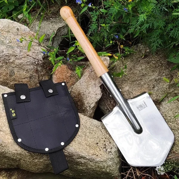 Pelle de survie en acier inoxydable et son étui pratique