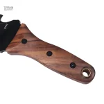 Accessoire de jardinage : pelle élégante et utile