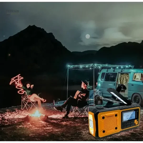 Radio de survie à énergie solaire et dynamo, couleur orange