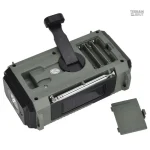 Radio de survie manuelle avec énergie solaire intégrée