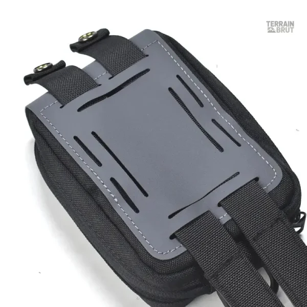 Équipement de survie compact, parfait pour expéditions