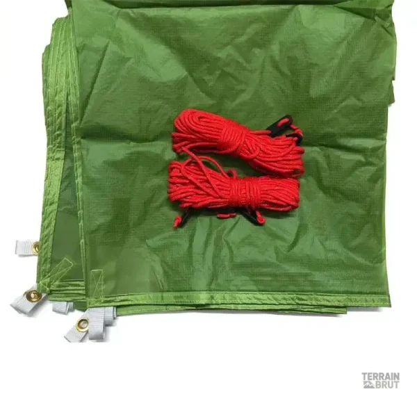 Tarp de survie, essentiel pour les explorations