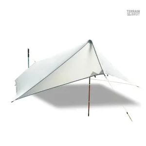 Tarp de survie légère blanche, essentiel pour les aventures en plein air