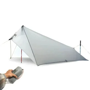 Tarp léger de survie, conçu pour un abri rapide et efficace