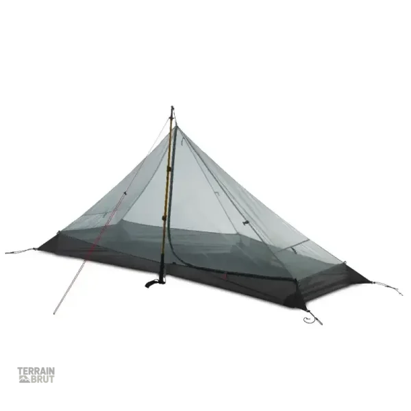 Abri de survie idéal pour randonneurs solitaires