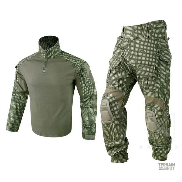 Uniforme performant, parfait pour les activités militaires