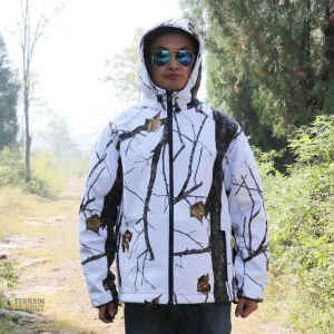 Veste camouflage neige imperméable et chaude