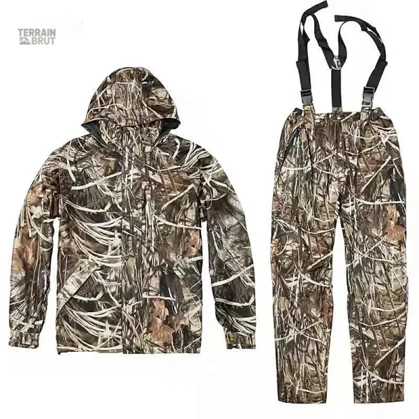 Veste et pantalon en ensemble, parfaits pour le bushcraft