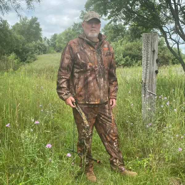 Veste et pantalon chasse camouflage en polaire isolante