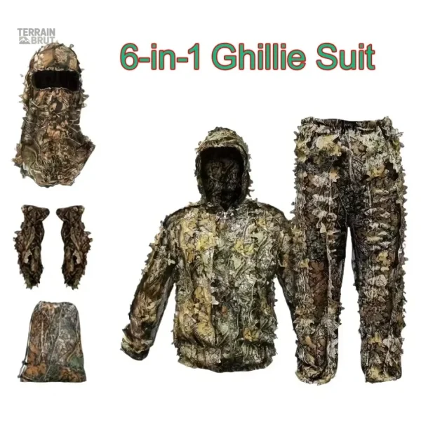 Vêtements adaptés pour activités de chasse camouflée