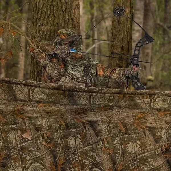 Vêtements de chasse avec capuche et motif camouflage