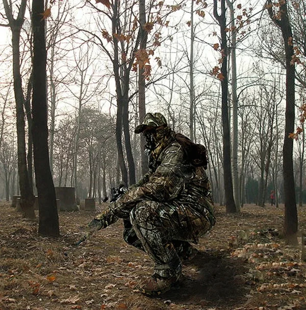Tenue de chasse chaude et camouflage efficace