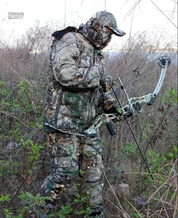 Vêtements de chasse pour l'hiver, style camouflage